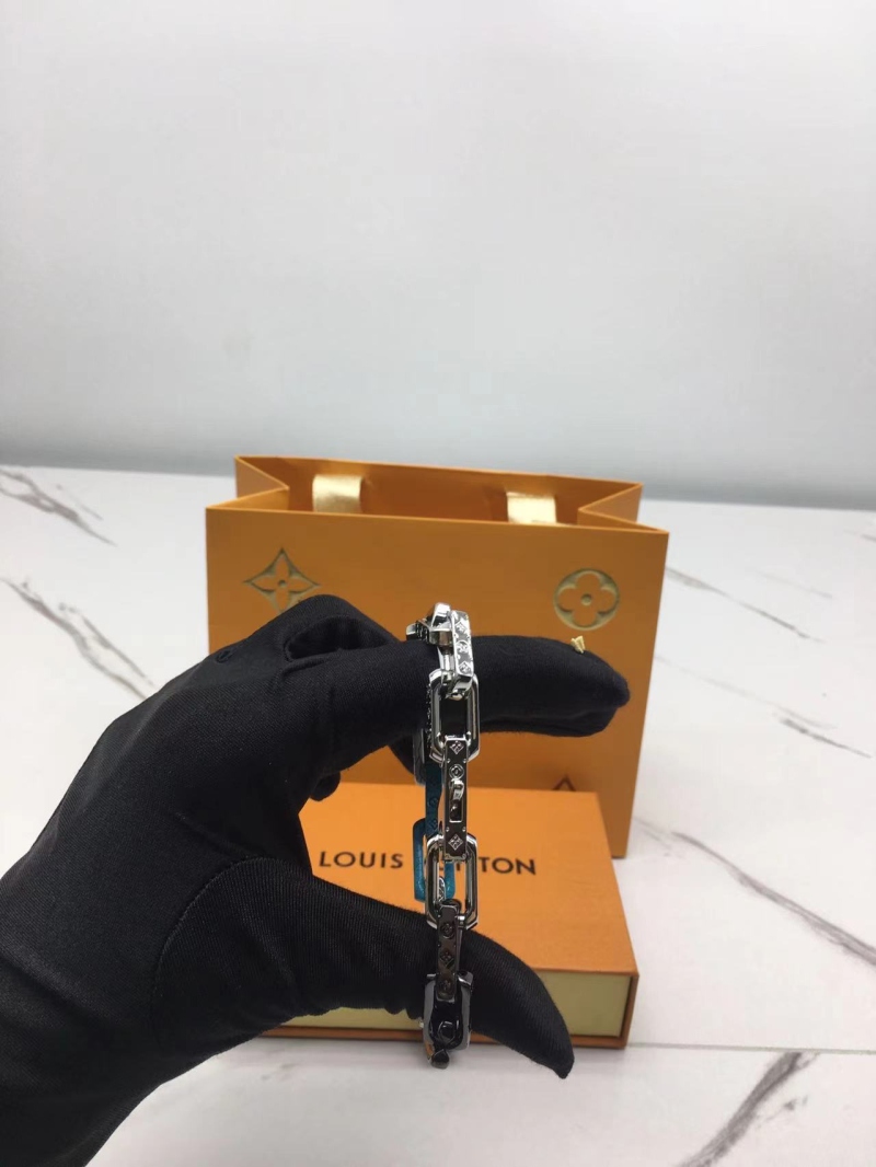 f79389e8ae997c80159401033029d83c_1743585589_4524.jpg