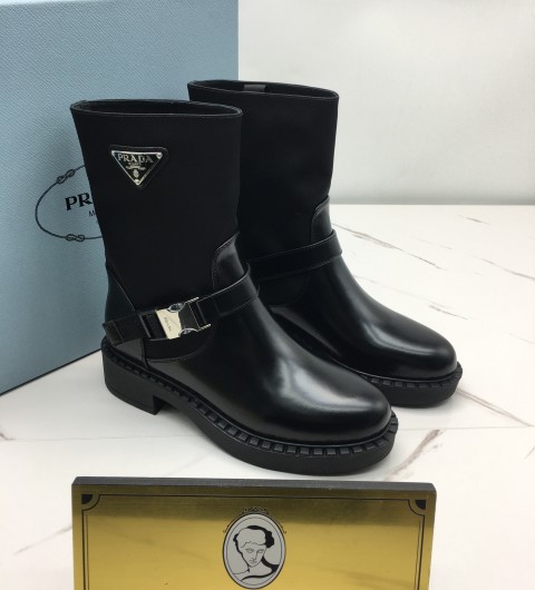 프라다 부츠