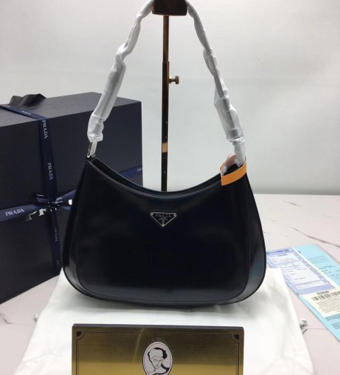프라다 클레오백 30CM