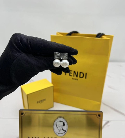 펜디 fendi F 펄 귀걸이
