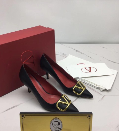 발렌티노 펌프스 8cm