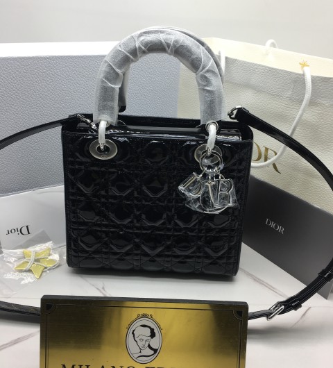 디올 레이디백 24CM (upgrade ver.)