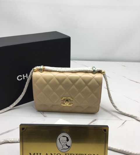 샤넬 플랩백 (22cm)