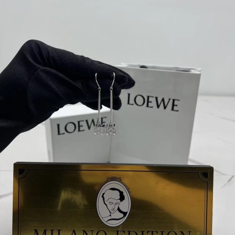 로에베 loewe 귀걸이