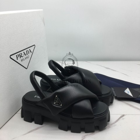 프라다 모놀리스 나파 샌들