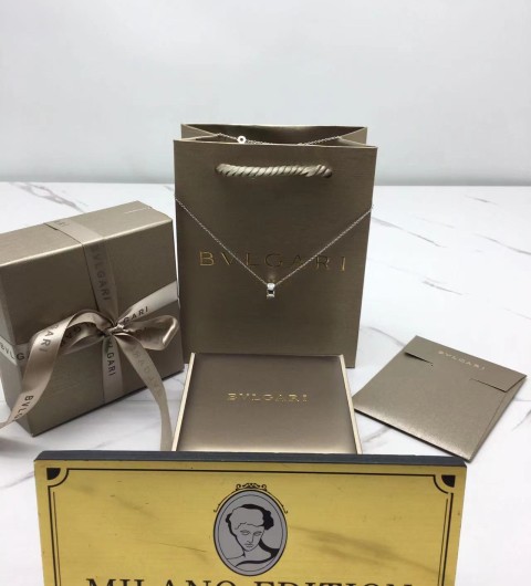 불가리 목걸이