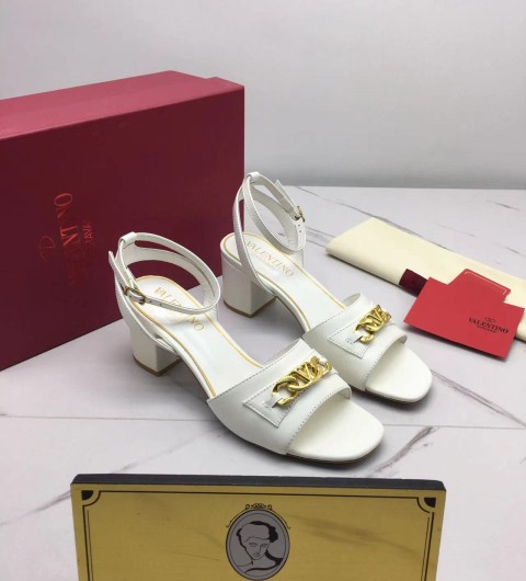 발렌티노 vltn v logo 샌들 힐