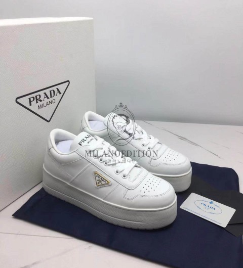 프라다 스니커즈